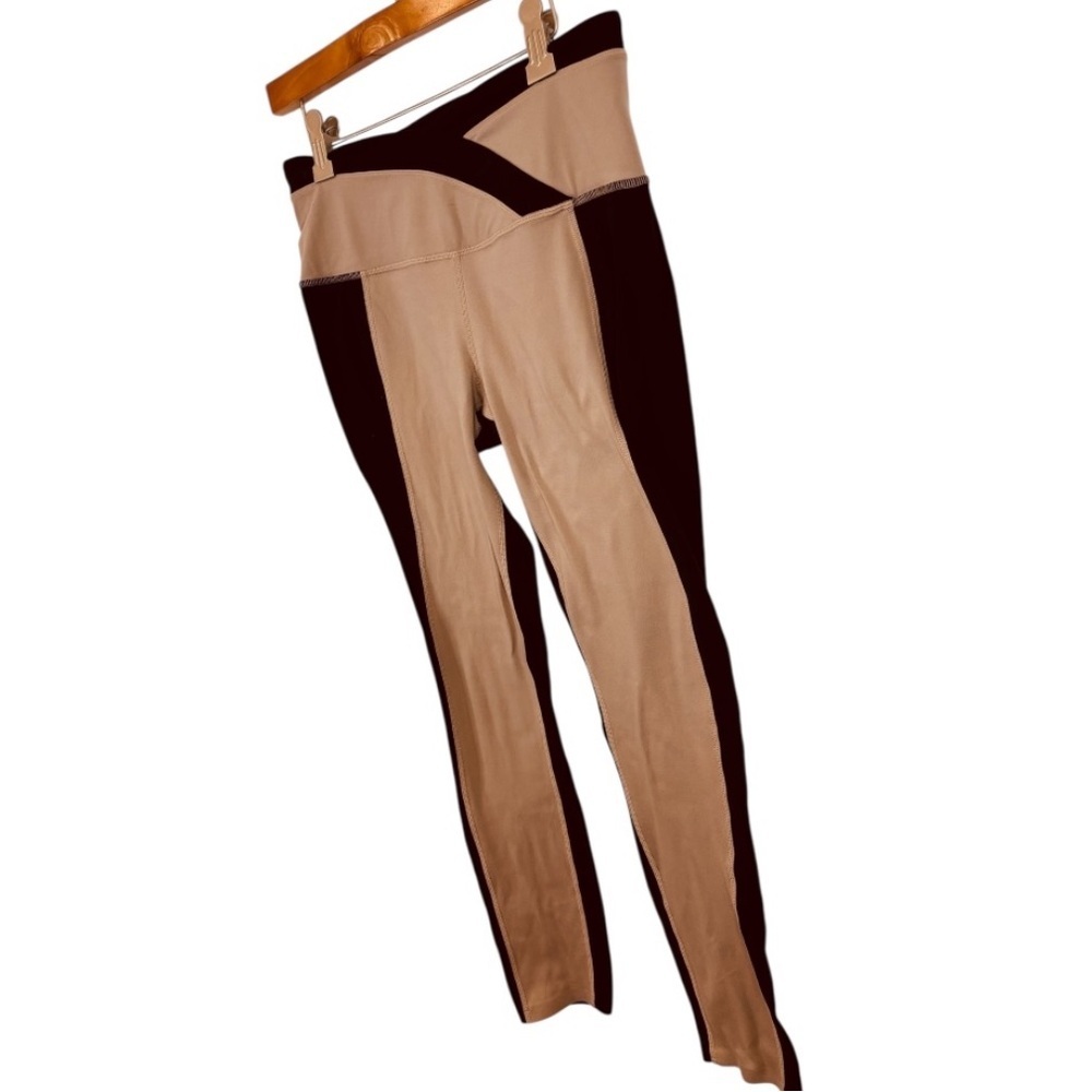 Athleta Women’s Chroma Black & Taupe Colorblock Pattern 7/8 Tights Size Small - Picture 3 of 7